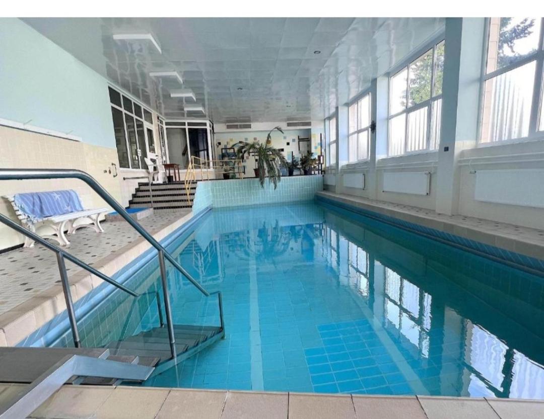 Traumblick Fewo Mit Pool Байерсброн Екстериор снимка